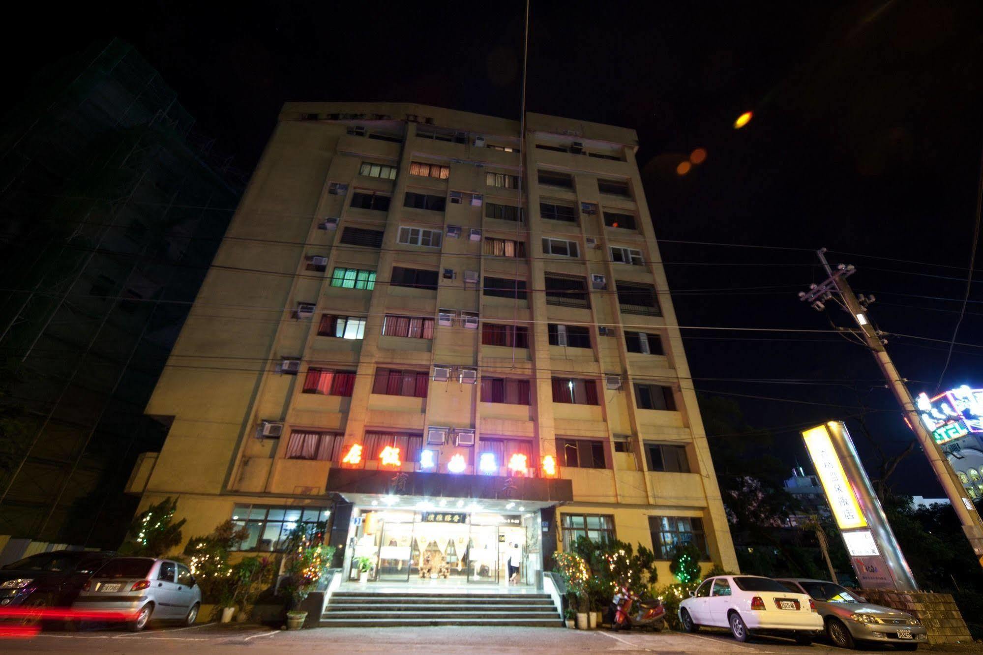 Champagne Hotel Jiaoxi Exterior photo